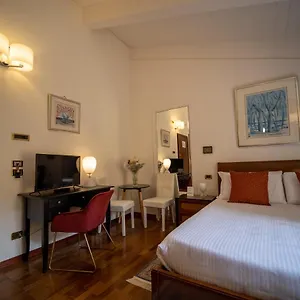 Appart hôtel Ego', Ferrare