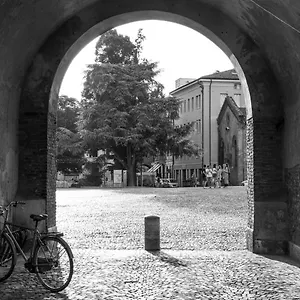 Monolocale La Rosa Ferrara